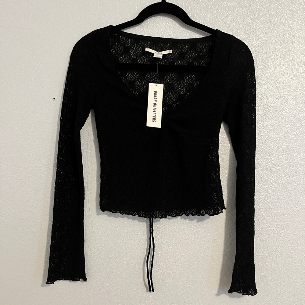 Kimchi Blue Black Lace Long-Sleeve Crop Top